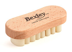 Brosse en hêtre et crêpe - 10cm