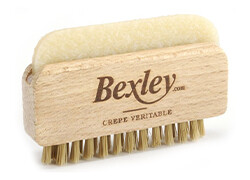 Brosse en hêtre et crêpe véritable - 9cm