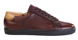 Sneaker homme en cuir grainé chocolat patiné à la main - INGLEWOOD