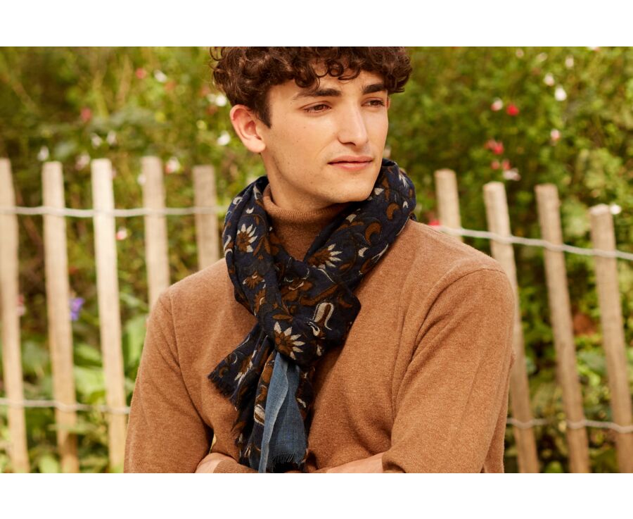 Écharpe Laine Navy motif bleu Gris et Fauve