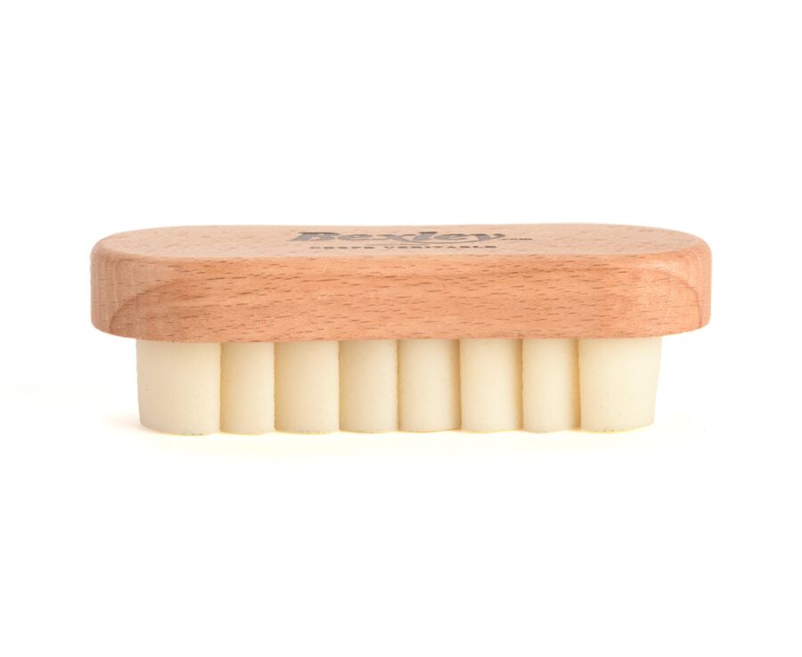 Brosse en hêtre et crêpe - 10cm