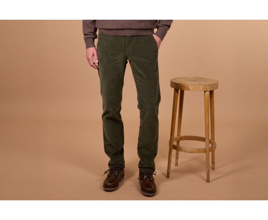 Pantalon chino homme olive en velours côtelé - NORMAN