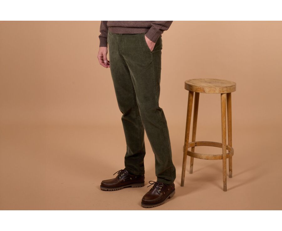 Pantalon chino homme olive en velours côtelé - NORMAN