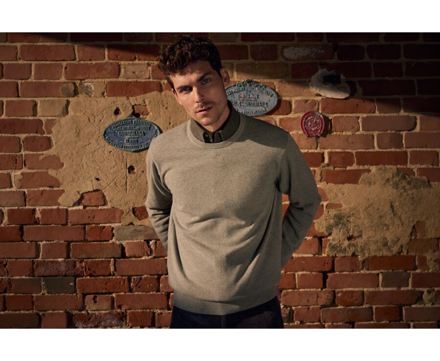 Pull homme col rond kaki clair chiné en laine d'agneau - CONAN