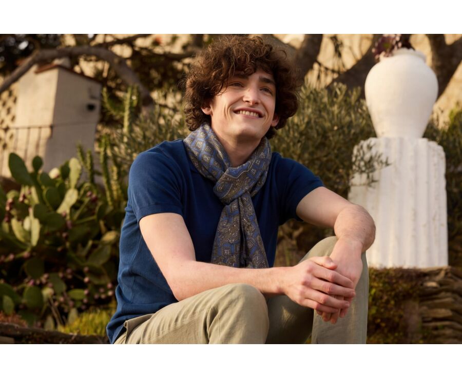 Chèche Lin coton Bleu Indigo Motif Taupe