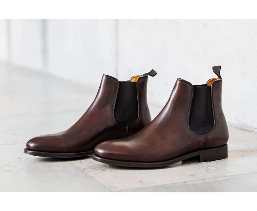 Chelsea boots cuir homme Chocolat Patiné - ALDERTON GOMME