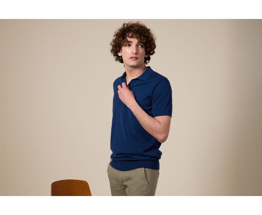Polo habillé tricot homme sans boutons Indigo - BRAVEN