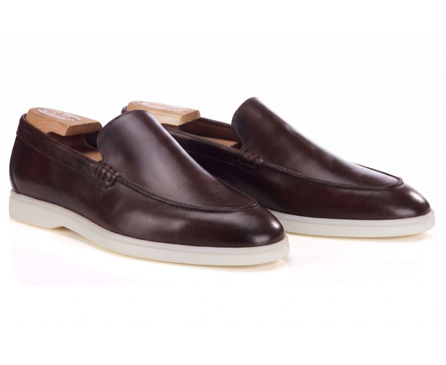 Mocassin homme chocolat patiné à la main - MANASOTA III