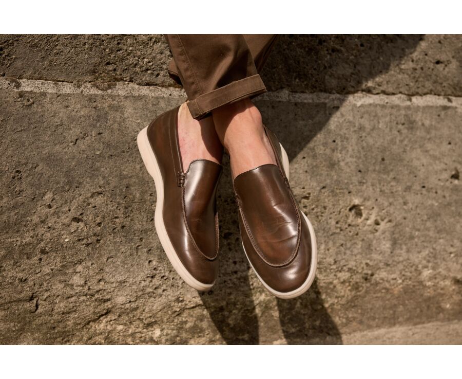 Mocassin homme chocolat patiné à la main - MANASOTA III