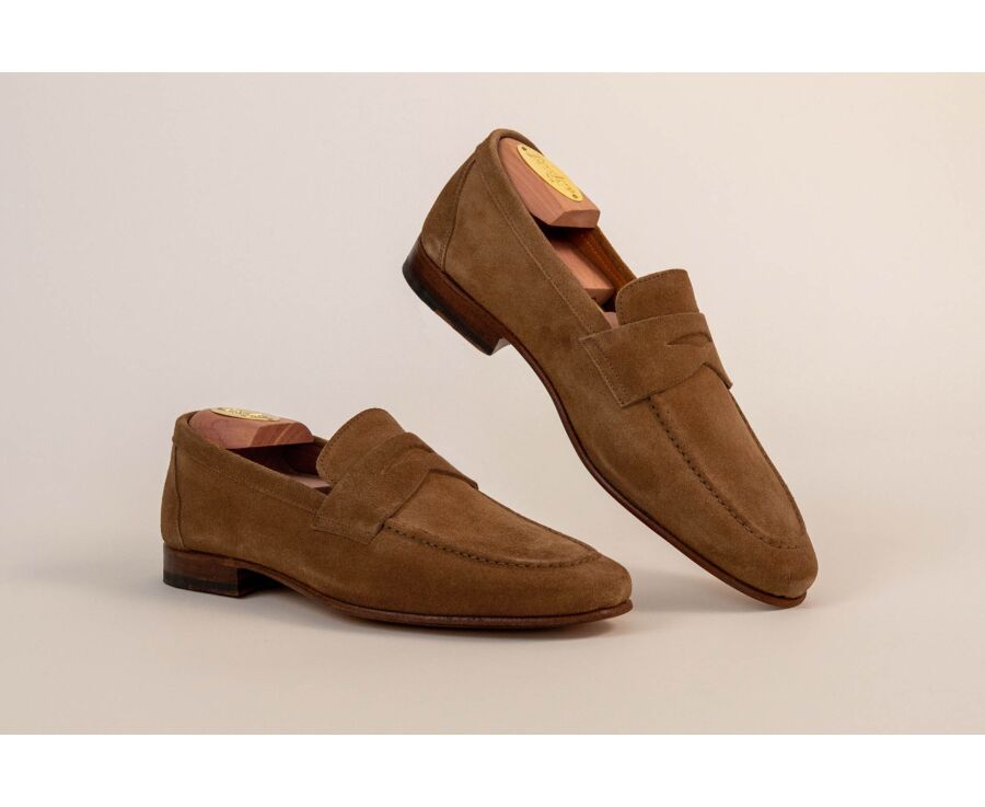 Mocassin homme tabac en velours - style british - FINERO