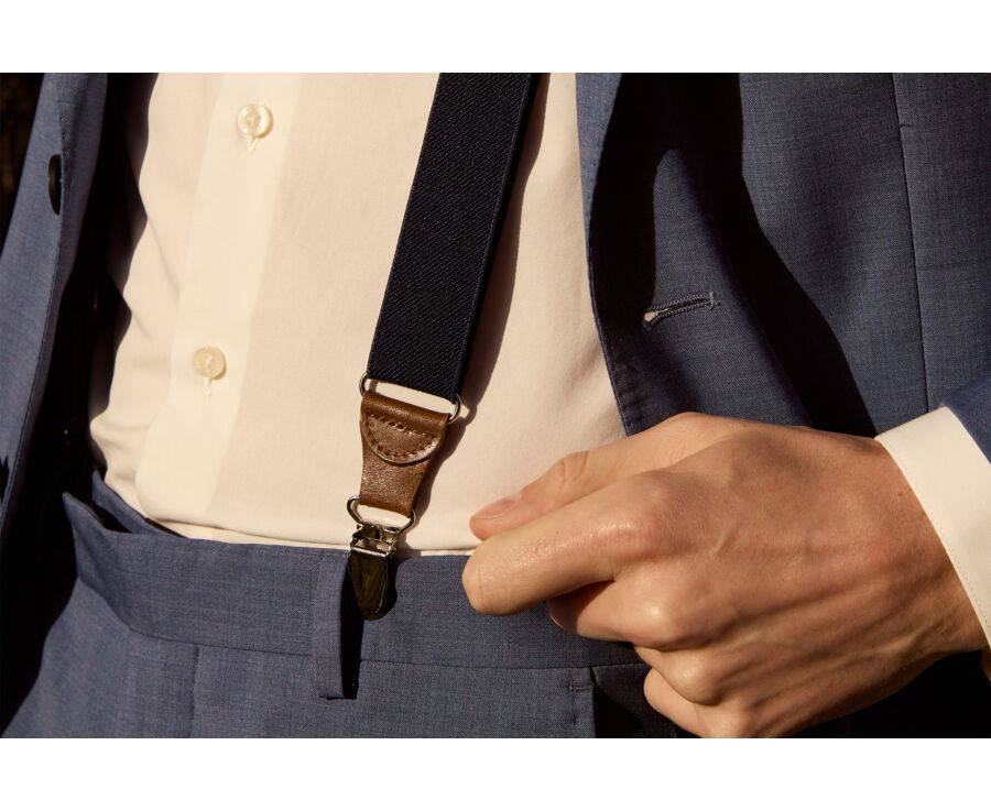 Bretelles Marine avec Détails Châtaigne