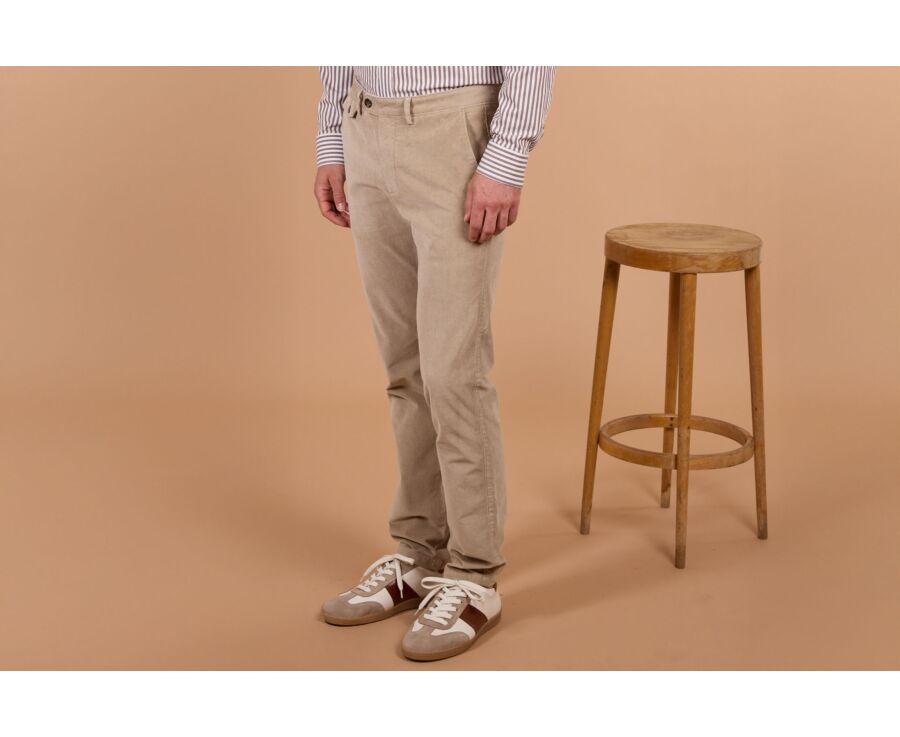 Pantalon chino homme beige clair en velours milleraies - NOLAS