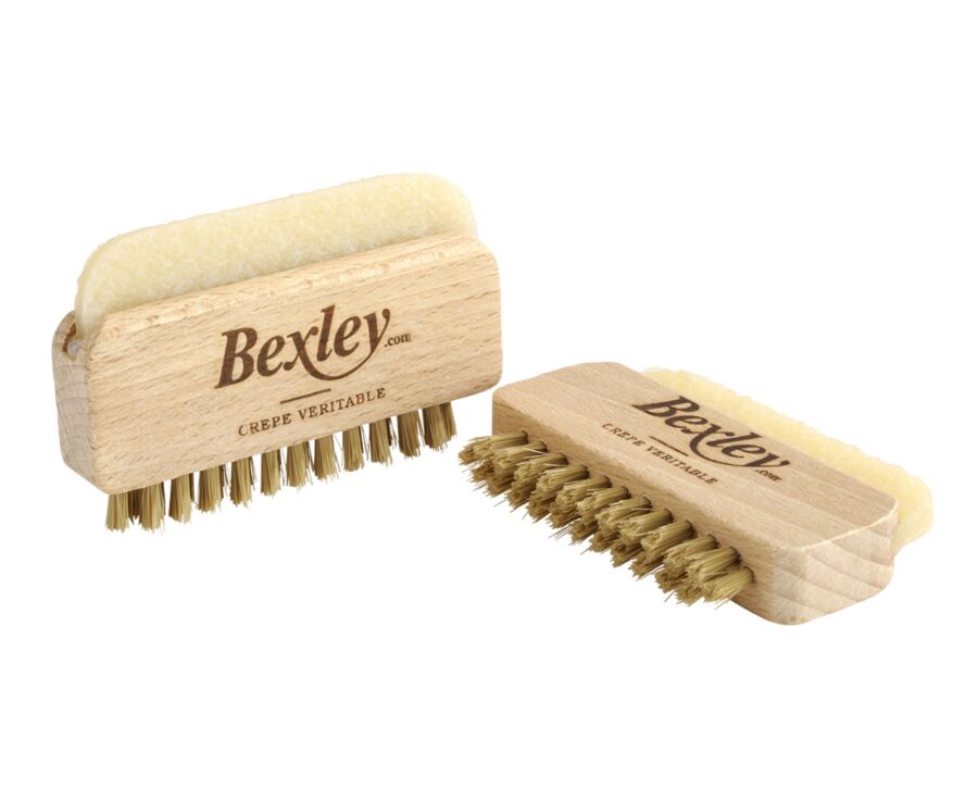 Brosse en hêtre et crêpe véritable - 9cm