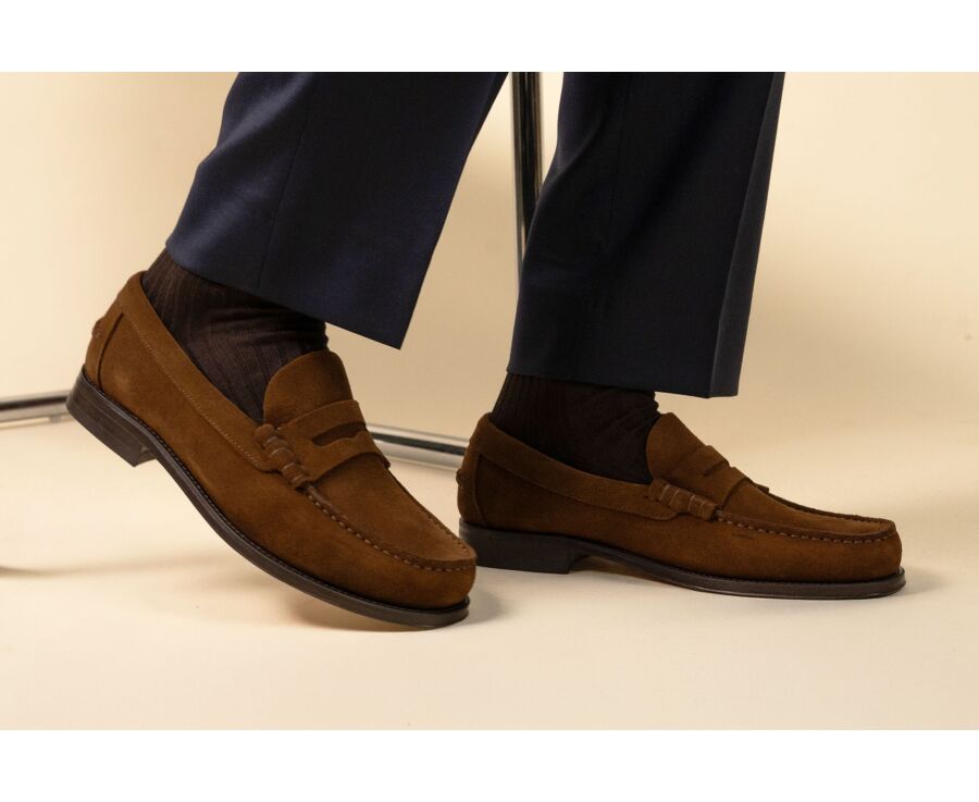 Mocassin homme havane en velours - style british - YALE