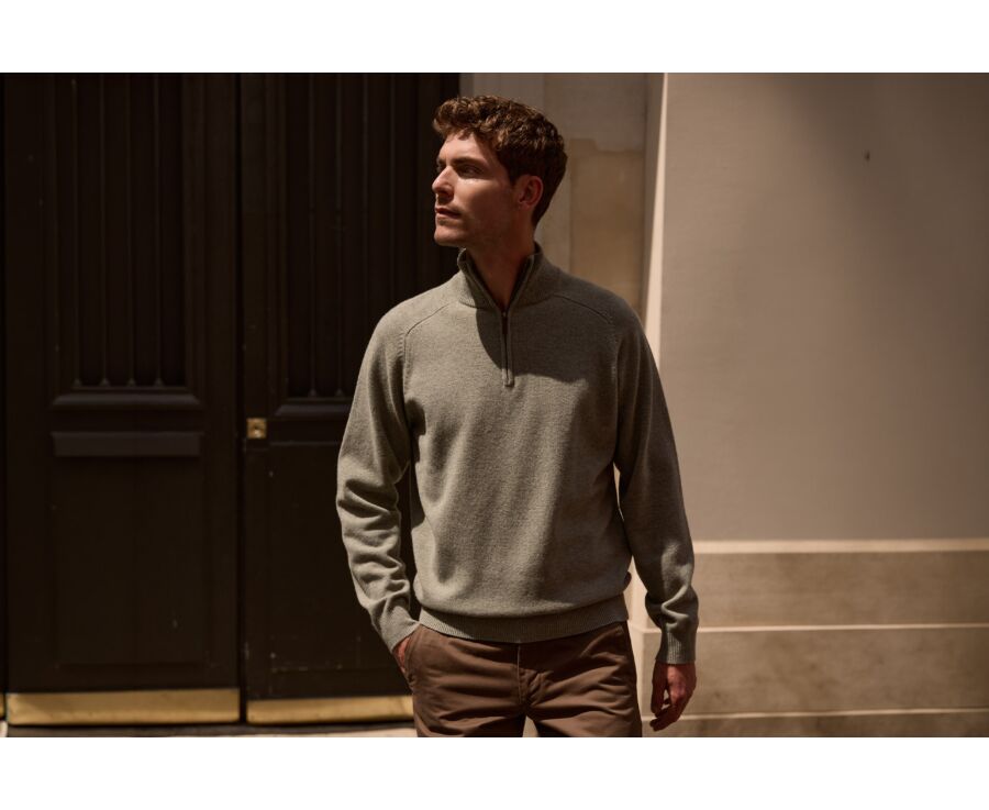 Pull homme col zippé kaki clair chiné en laine d'agneau - KENNETH