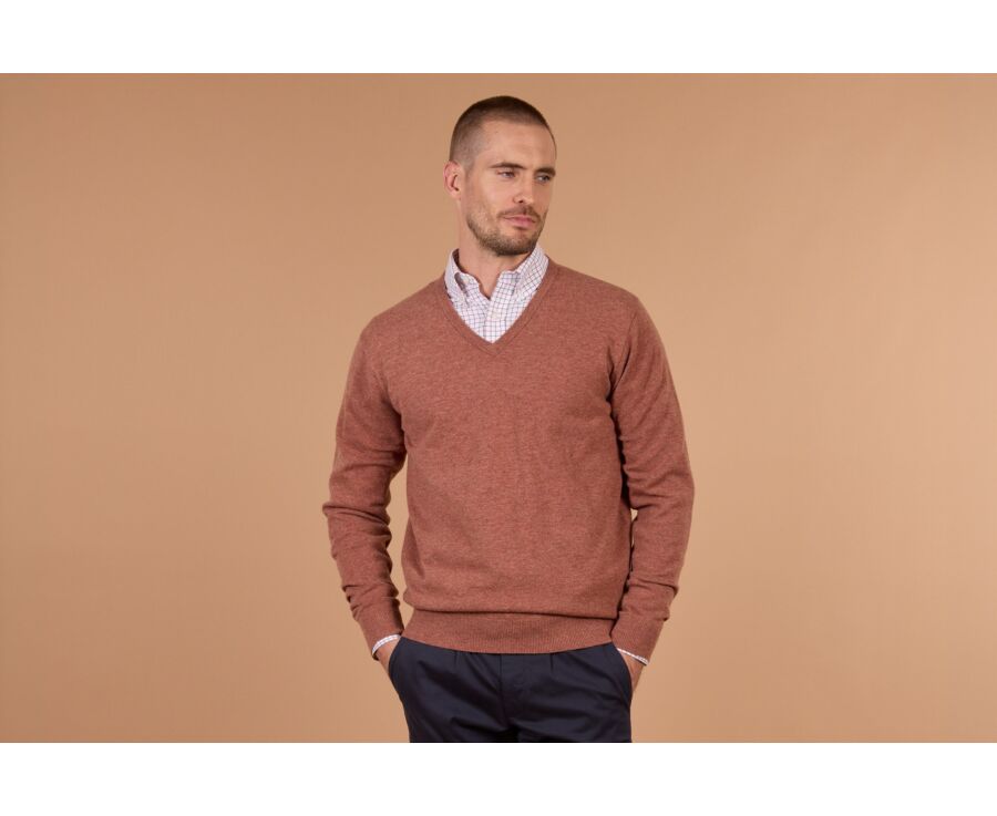 Pull homme col V rouille chiné en laine d'agneau - ELIAN