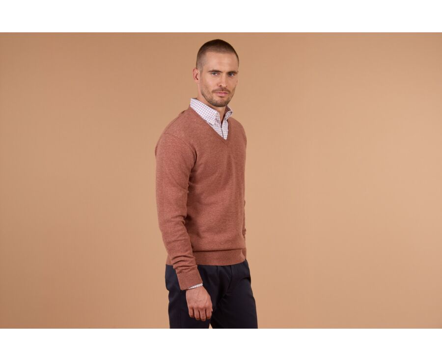 Pull homme col V rouille chiné en laine d'agneau - ELIAN