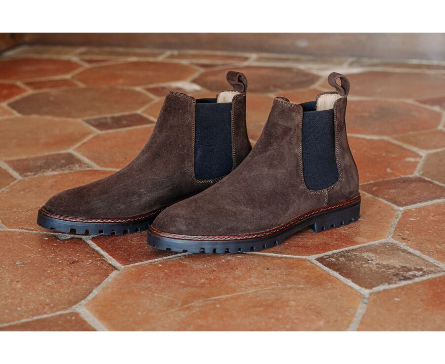 Chelsea boot homme en velours chocolat - WALTERSTON GOMME