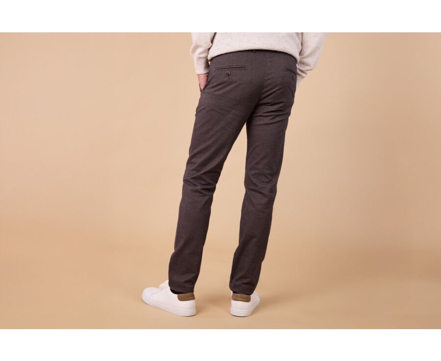 Pantalon chino homme à chevrons chocolat - JORDEN II