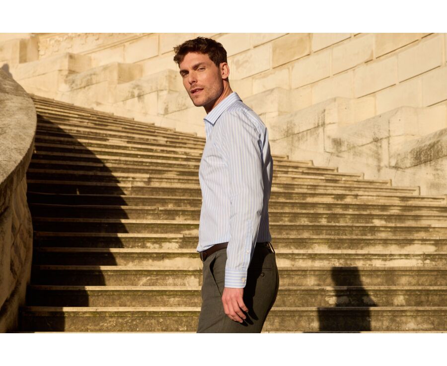 Chemise homme bleu ciel à fines rayures blanches - NIZIER