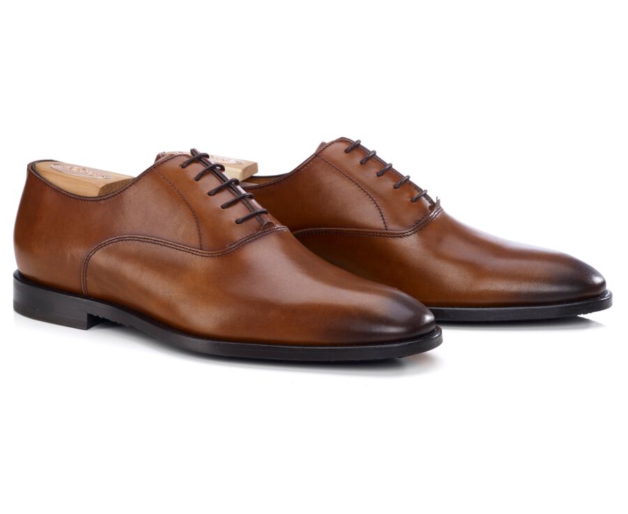 Richelieu homme gold patiné - silhouette élancée - DUKESTOWN