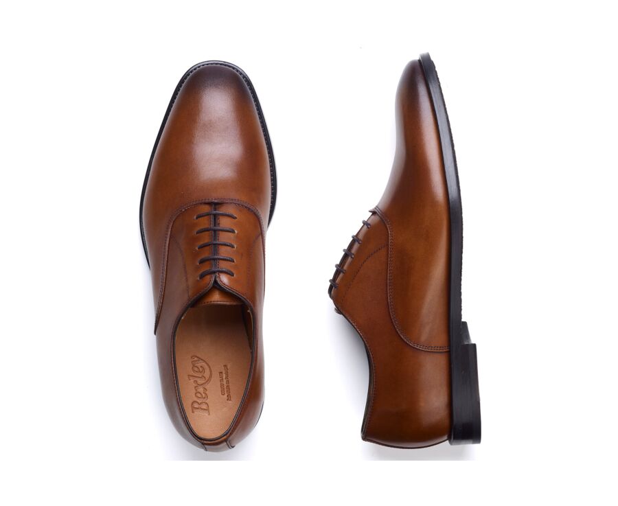 Richelieu homme gold patiné - silhouette élancée - DUKESTOWN