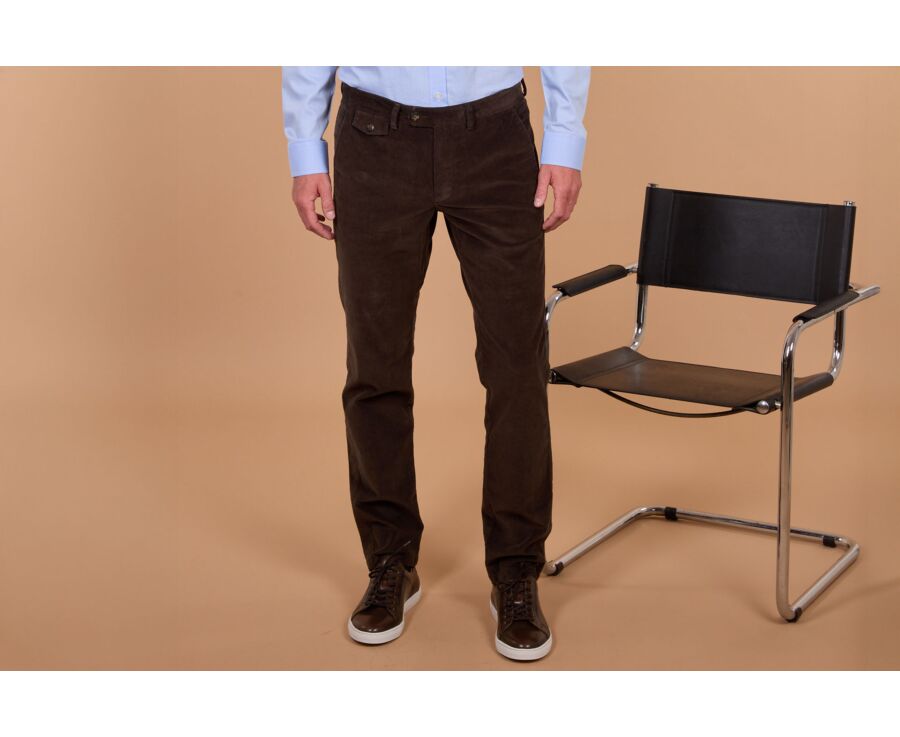Pantalon chino homme chocolat foncé en velours milleraies - NOLAS