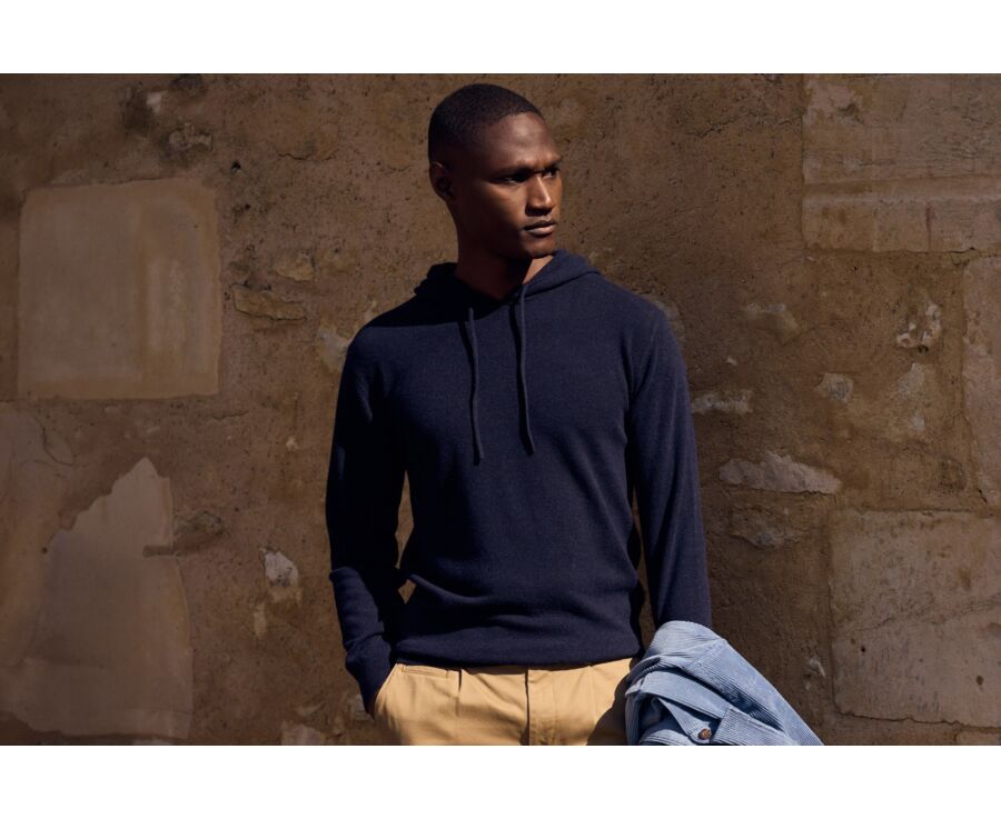 Pull homme à capuche marine en laine d'agneau - HOODRICK