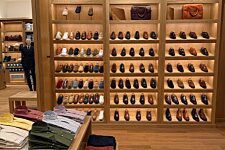 Mur de chaussures Bexley collection élégante souliers cuir homme