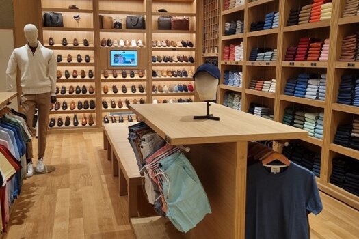 Espace vêtements casual et chaussures