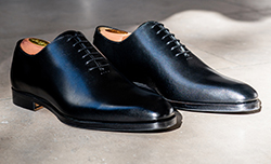 Chaussures de ville en cuir marron et noir