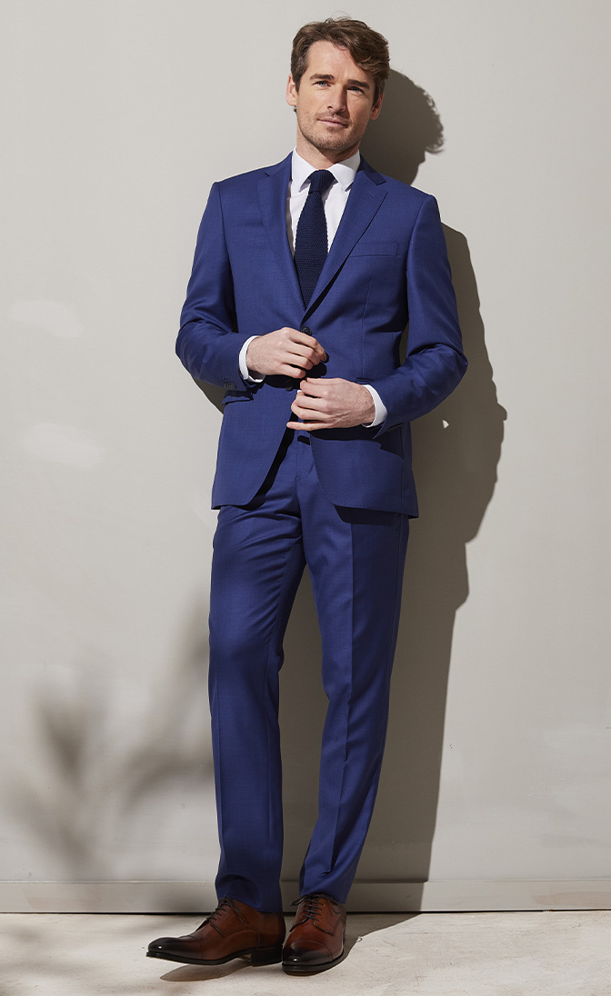 Costume homme pour un baptême