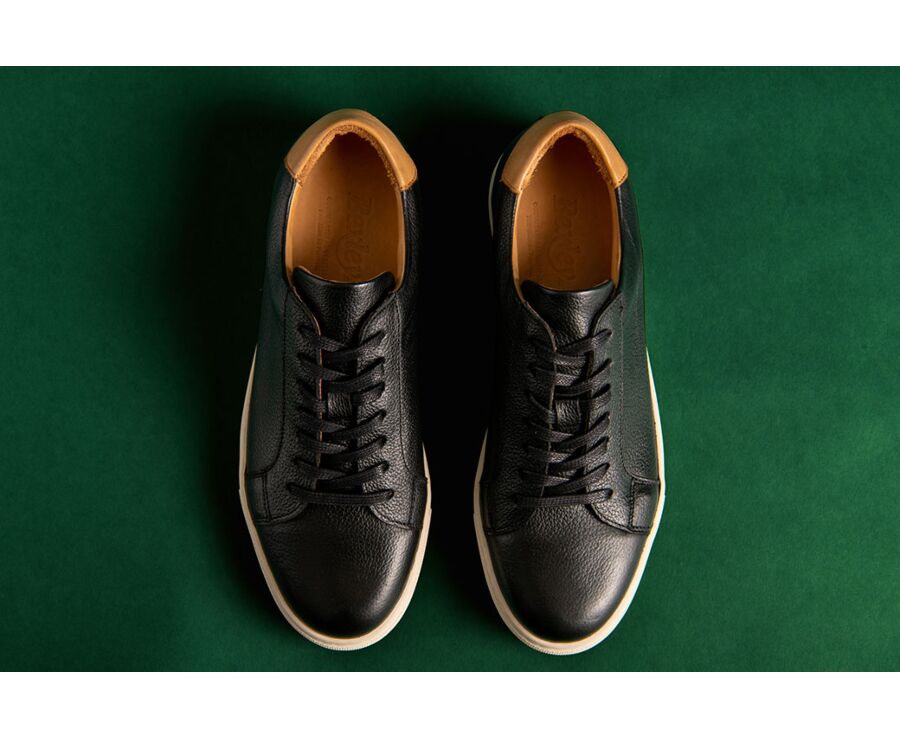 Inglewood Black grained leather Men�s casual shoes Bexley