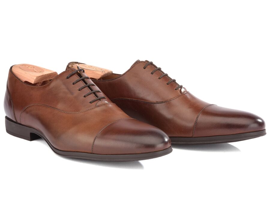 chestnut dress shoes
