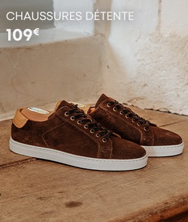 Sneakers homme en daim marron à semelle blanche
