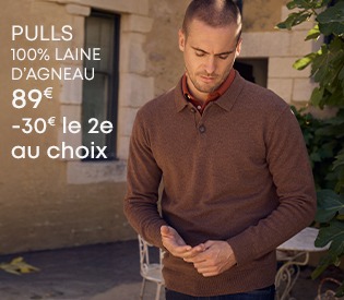 Homme portant un pull en laine marron