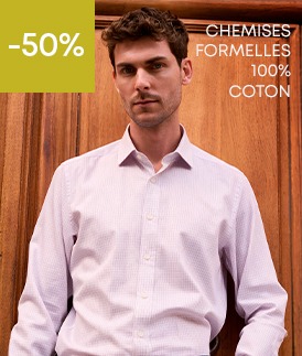 Homme portant une chemise formelle rose pâle en coton